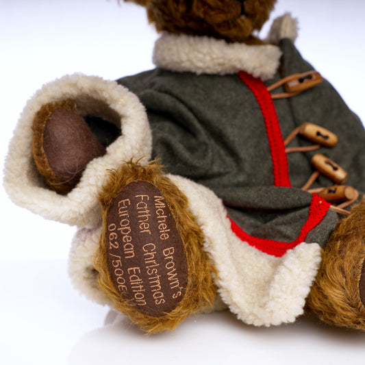 HERMANN-SPIELWAREN 'Father Christmas Artist Bear' 1998 designed by Michele Brown - LE Europe