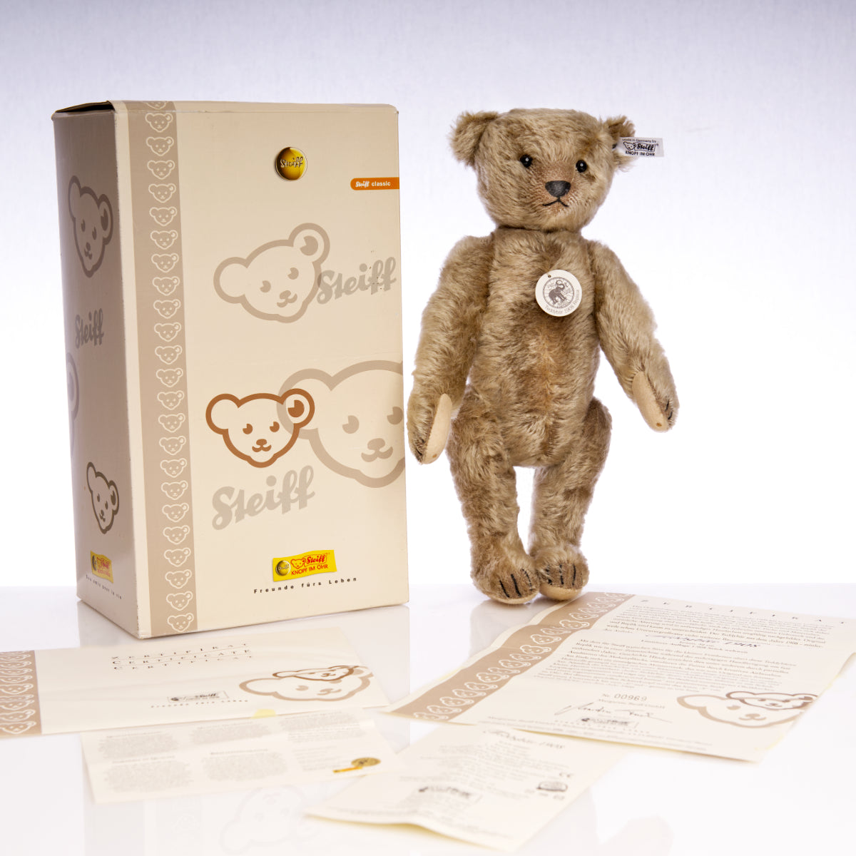 STEIFF Teddy Bear '1908 Replica' (2007) – White Tag 408007 Limited Edition