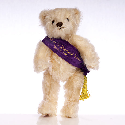MERRYTHOUGHT Queen’s Diamond Jubilee Bear 2012 – Limited Edition