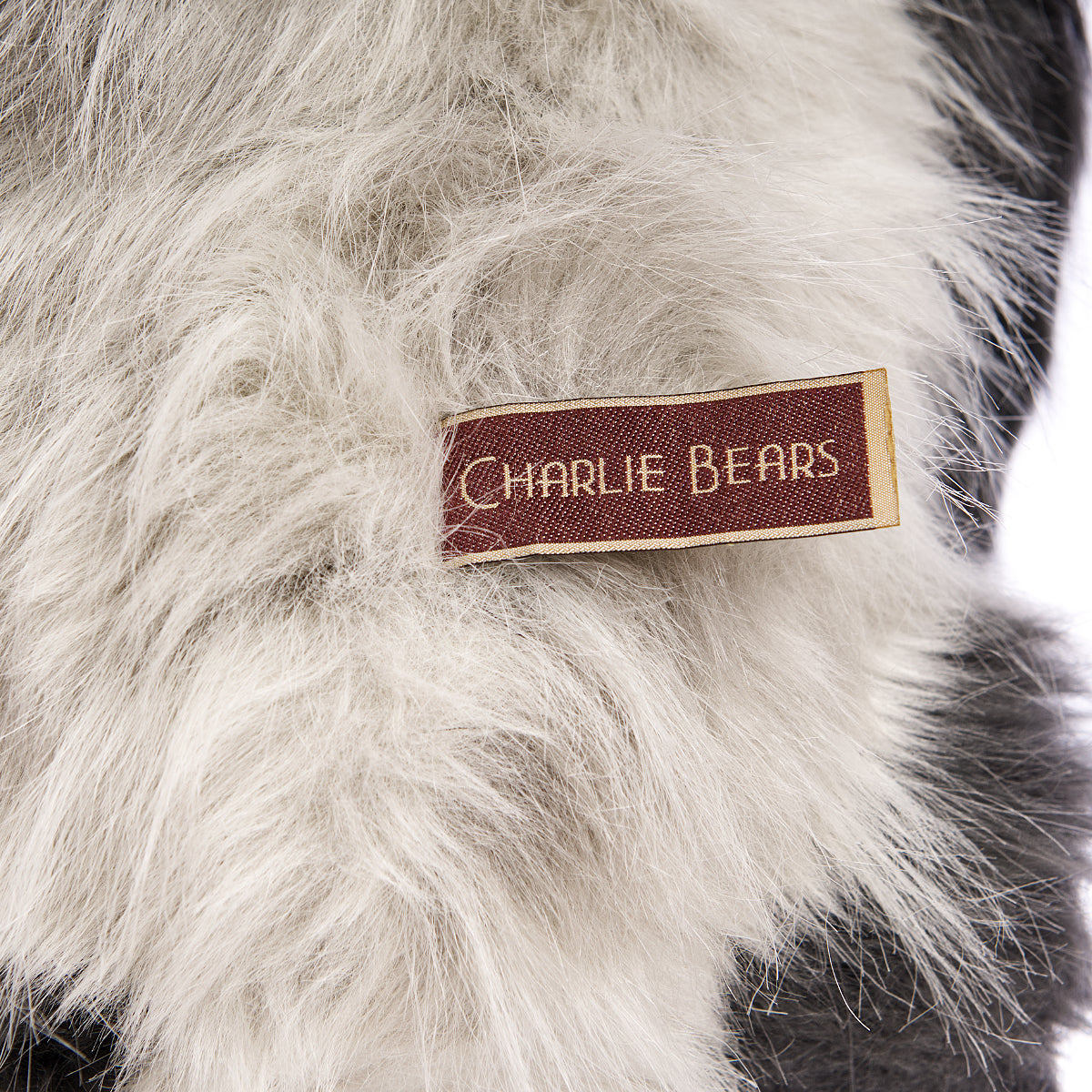 CHARLIE BEARS 'Tully' Panda CB171717 – 2017 Plush Collection designed by Isabelle Lee