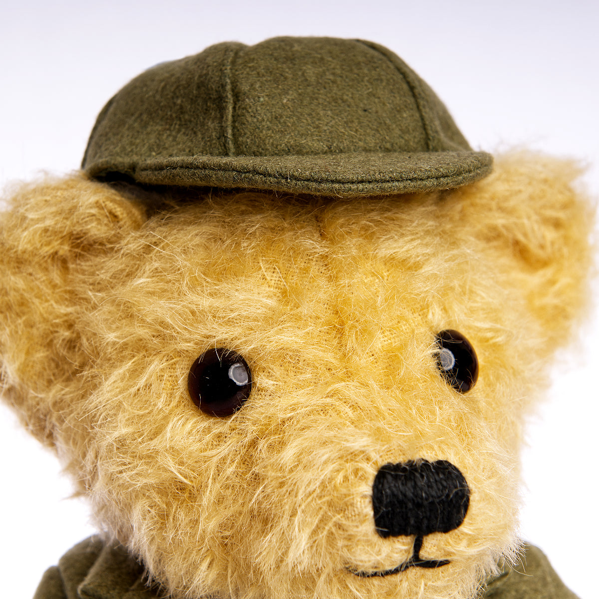 MERRYTHOUGHT 'Johnny The Evacuee Bear' Limited Edition - exclusive Danbury Mint