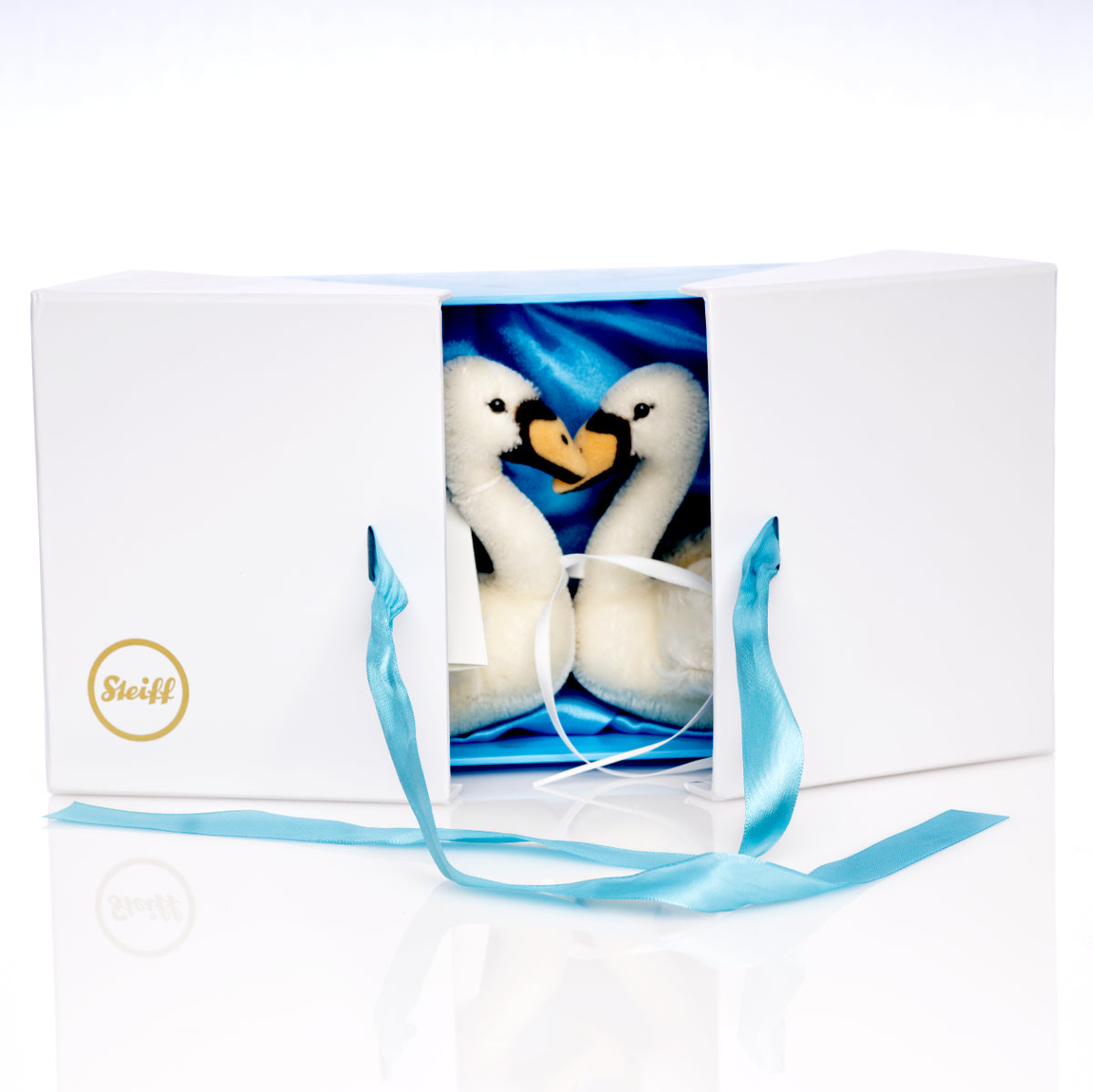 STEIFF 'Wedding Swan Set' 2017 limited Edition, White Tag 021114