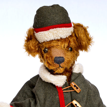 HERMANN-SPIELWAREN 'Father Christmas Artist Bear' 1998 designed by Michele Brown - LE Europe