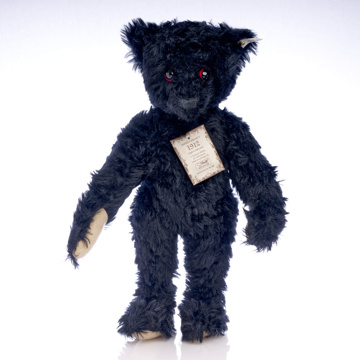 STEIFF '1912 Titanic Replica Mourning Bear' British Collectors - exclusive to the UK White Tag 406829