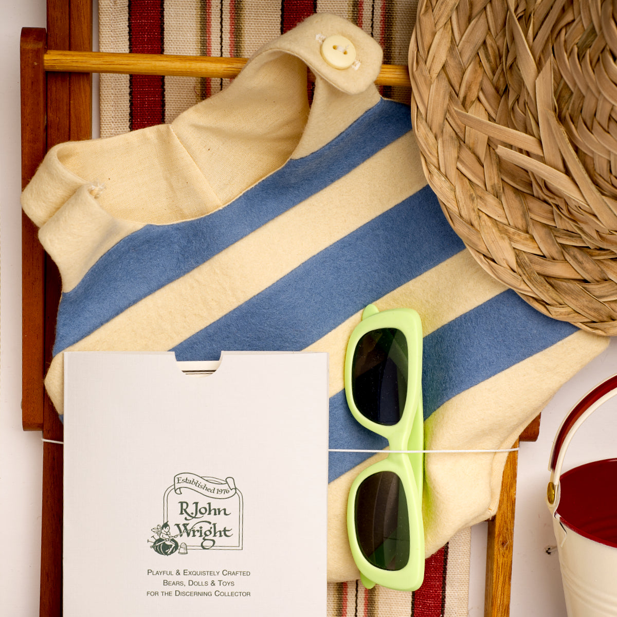 R. JOHN WRIGHT 'Paddington at the Beach' Accessory Set for his Paddington Collection – Limited Edition, Unused