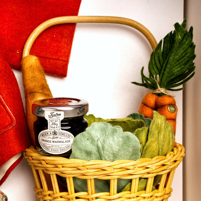 R. JOHN WRIGHT 'Paddington Goes to Market' Accessory Set for his Paddington Collection – Limited Edition, Unused