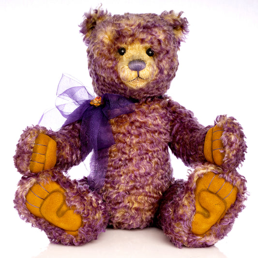 CHARLIE BEARS 'Belle' SJ5223 by Isabelle Lee - Retired Collectible Teddy Bear from 2013