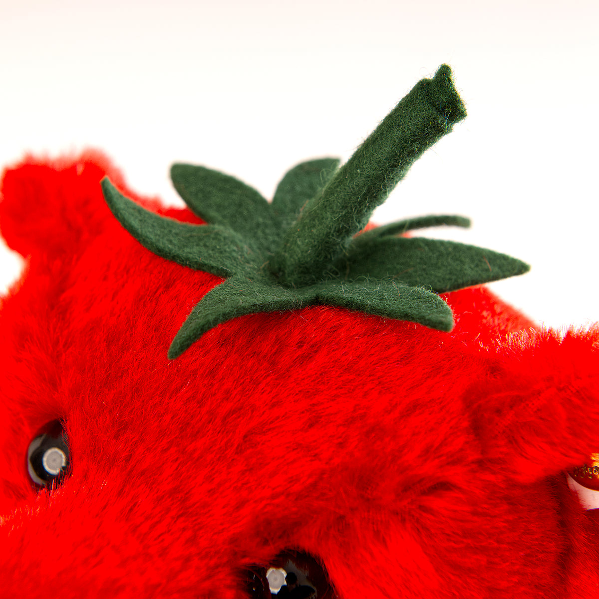 STEIFF 'Tomato Bear / Tomaten Bär' - Exclusively for Holland 2000, White Tag 660153
